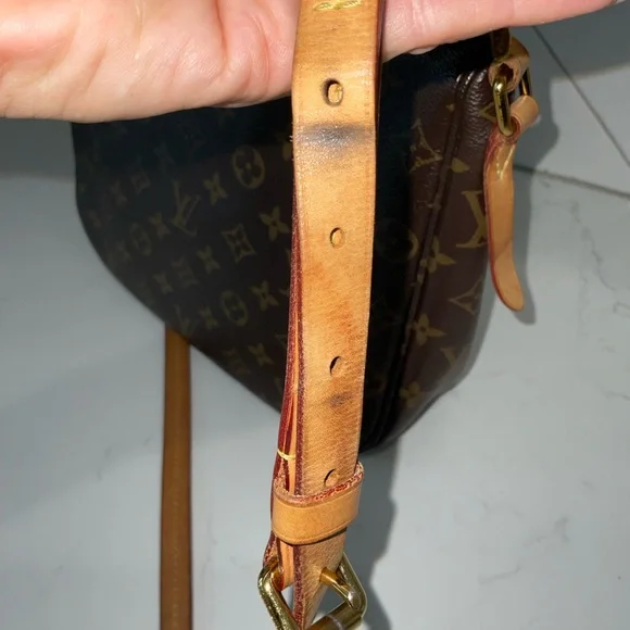 Louis Vuitton Monogram Mabillon Brown Crossbody Bag